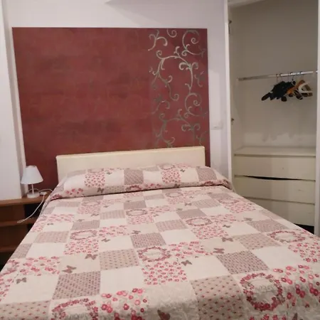 Giomar Lägenhet Neapel